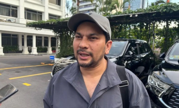 Tompi Kritik Pandji Pragiwaksono, Sebut Menertawakan Fisik Gibran Itu Tanda Malas Berpikir!