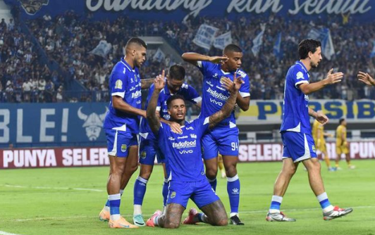 Gratis! Link Live Streaming Persib Bandung Vs Persija Jakarta, Duel Maut El Clasico Indonesia Rebutan Posisi Puncak Klasemen!
