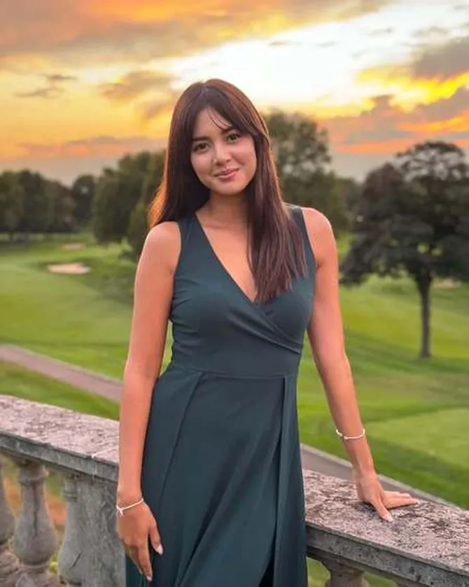 Usai Rilis Memoar Broken Strings, Aurelie Moeremans Akui Terus Diganggu Pihak Tertentu