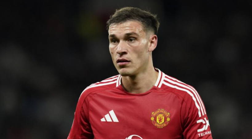 Manuel Ugarte Diisukan Tinggalkan Manchester United, Gelandang Uruguay Ini Pilih Pindah Ke Galatasaray!