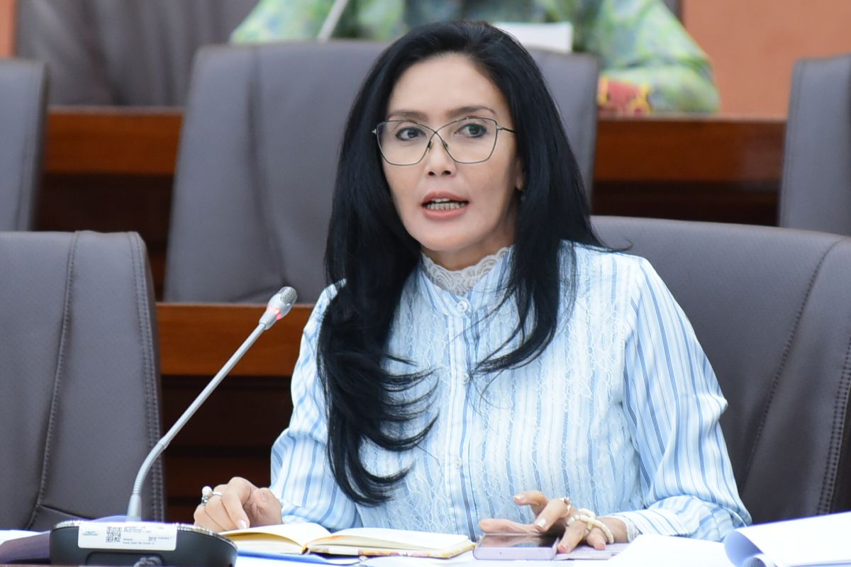 Rieke Diah Pitaloka Sentil Komnas HAM dan Komnas Perempuan soal Kasus Child Grooming Aurelie Moeremans