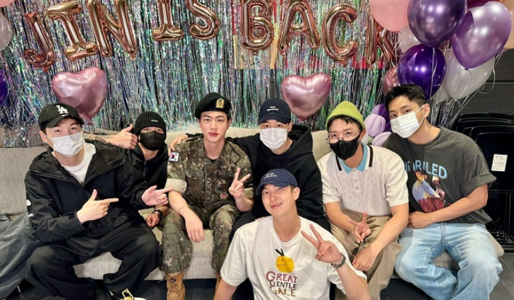 Rekor Album Arirang BTS Tembus 2 Juta Pre-Save, Artis Asia Pertama Yang Bikin Sejarah Baru Di Spotify