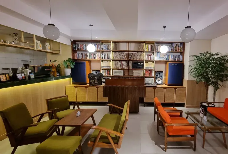 Mau Ngedate Bisa, Mau Nongkrong Bisa, Semuanya Bisa! Ini Tempat Ngopi Enak di Blok M