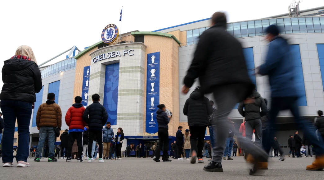 Suporter Chelsea Ditusuk Ultras di Naples, Suasana Liga Champions Mendadak Mencekam Jelang Lawan Napoli!