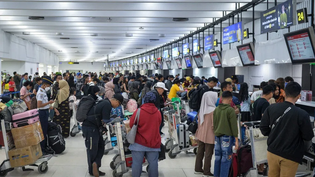Mudik Lebaran 2026 Lebih Hemat! Pemerintah Beri Diskon Tiket Pesawat, Kereta, hingga Tol