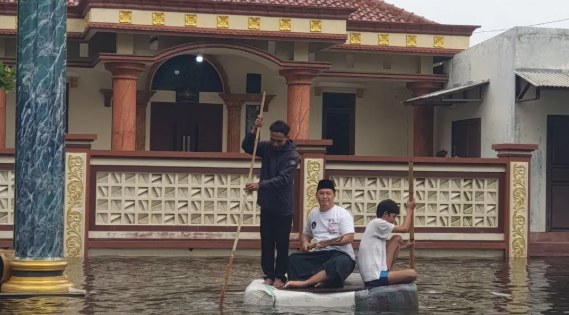 Banjir Bekasi di Tambun Angke Tak Kunjung Surut, Warga Terjebak Genangan 1,5 Meter Selama Tiga Minggu