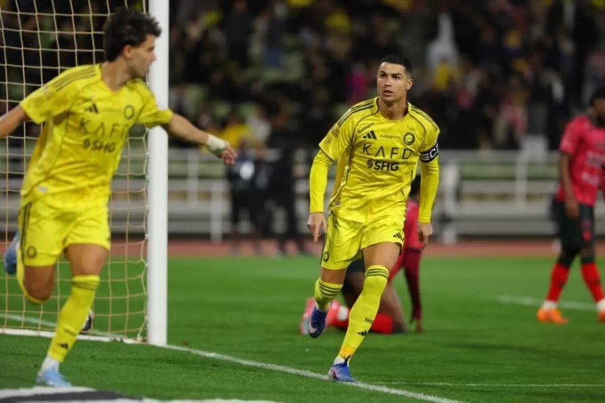Cristiano Ronaldo Nyekor Lagi, Rekor 1000 Gol Kian Nyata Usai Antar Al Nassr Menang 3-0