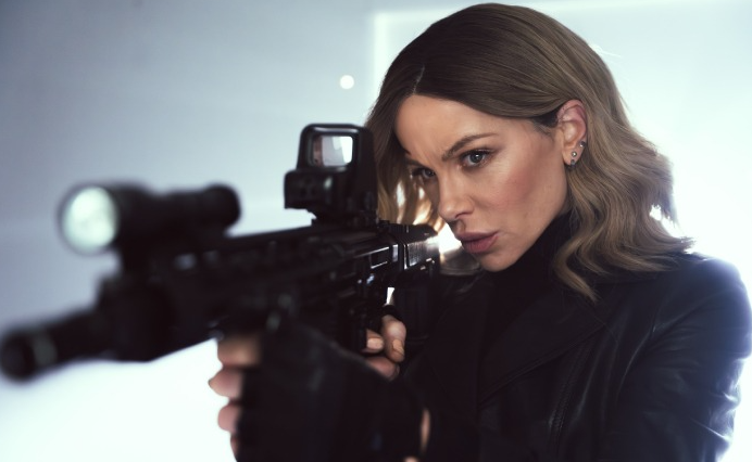 Film Wildcat Tayang di Bioskop, Kate Beckinsale Jadi Mantan Agen Nekat Demi Selamatkan Anak dari Penculik!
