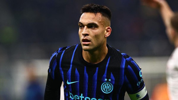 Padahal Posisinya Sebagai Lawan, Tapi Lautaro Martinez Tak Terima Emil Dilempar Flare!