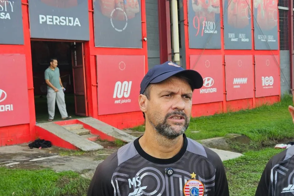 Persija Mulai Jajaki Mauro Ziljstra, Maurizio Souza Tegaskan Bukan Karena Tak Puas Striker