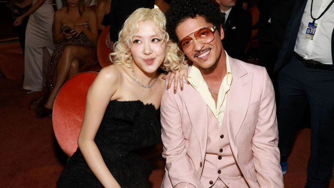 Kutukan Rose BLACKPINK Diduga Penyebab Bruno Mars Tersungkur di Grammy 2026 Setelah 6 Tahun Menang Beruntun