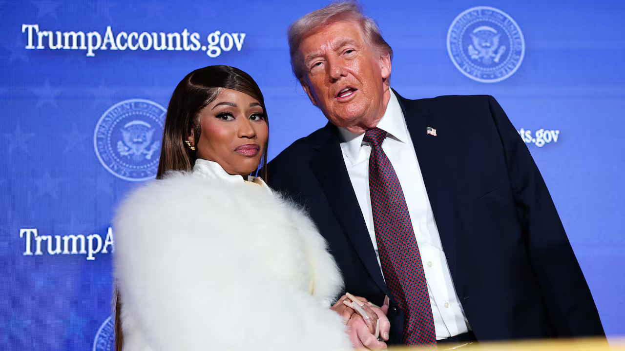Selain Donald Trump, Nama Nicki Minaj Juga Muncul dalam Sindiran Trevor Noah di Grammy Awards 2026
