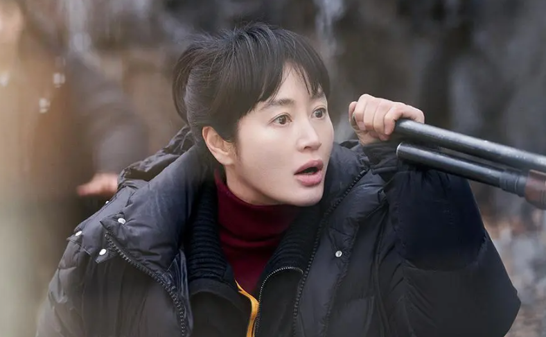 Kim Hye-Soo Bintangi Drama Korea Terbaru, Kisah Dark Comedy Tetangga Elit Yang Penuh Skandal Panas