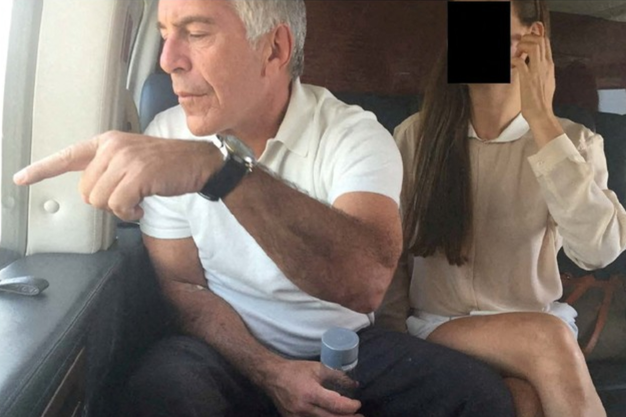Terungkap Deretan Hadiah Mewah Jeffrey Epstein untuk Tokoh Dunia: Dari Sweater Kasmir hingga Jam Tangan Rolex