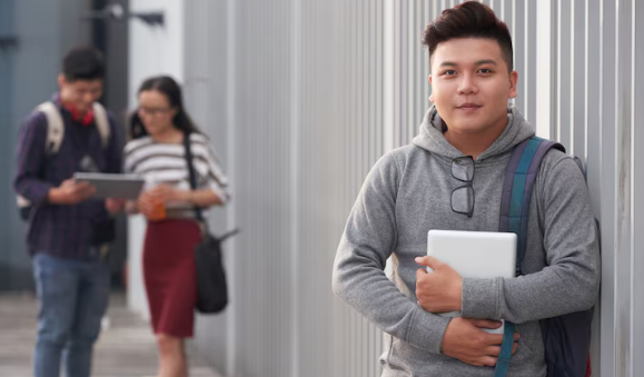 Biaya Kuliah Jalur Mandiri Mahal, Cek Fakta Uang Pangkal dan Tips Dapet Keringanan UKT Kampus