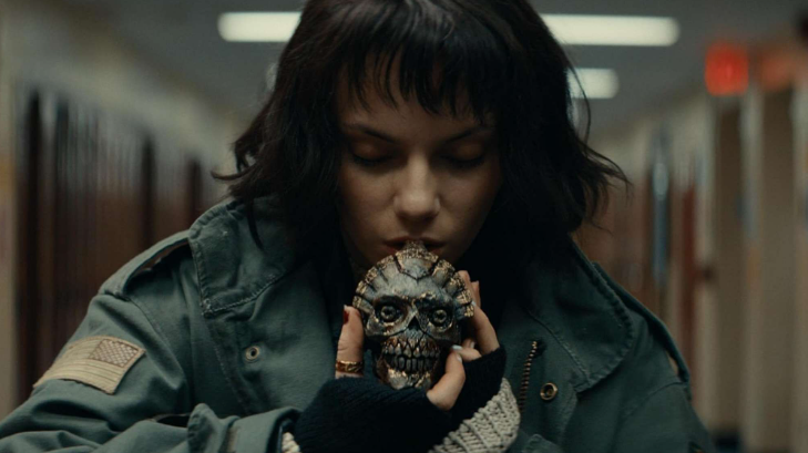 Sinopsis Film Whistle, Teror Kutukan Peluit Kematian Aztec yang Bikin Nyali Ciut