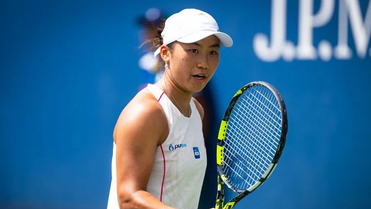 Bangga! Debut Sensasional Janice Tjen Berhasil Bungkam Beatrice Haddad Maia Tanpa Ampun