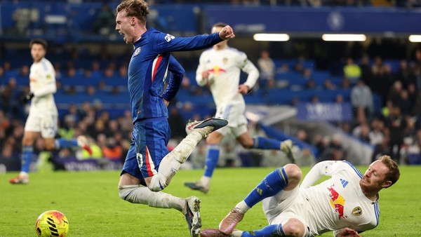 Klasemen Sementara Liga Inggris Setelah Man United dan Chelsea Ditahan Imbang