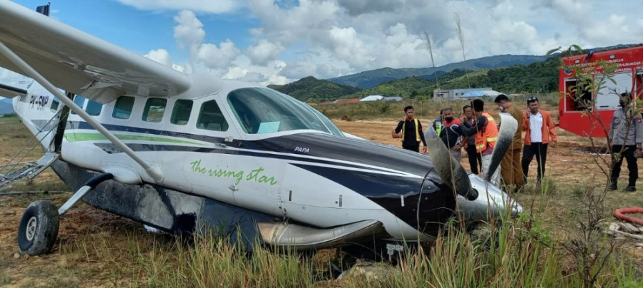 Pesawat Smart Aviation PK-SNR Ditembaki di Korowai Batu, Dua Pilot Dikabarkan Sempat Lari ke Hutan