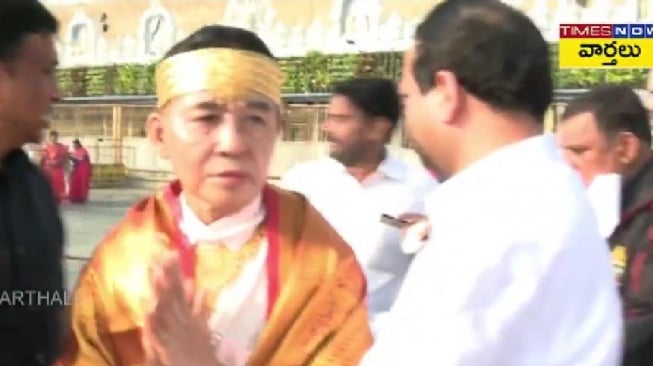 Cek Fakta Video Viral Jokowi Disebut Ziarah ke Kuil Tirumala, Kedubes RI Tegaskan Klaim Tidak Benar