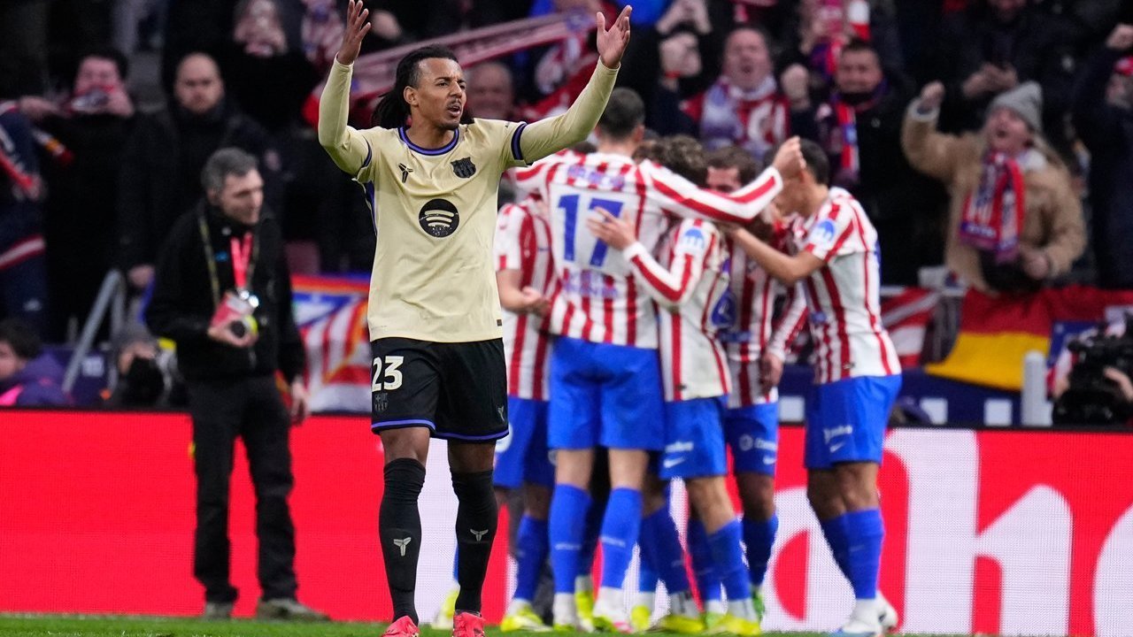 Barcelona Keok Dibantai 0-4 oleh Atletico Madrid, Mampukah Hansi Flick Putar Nasib di Leg 2?