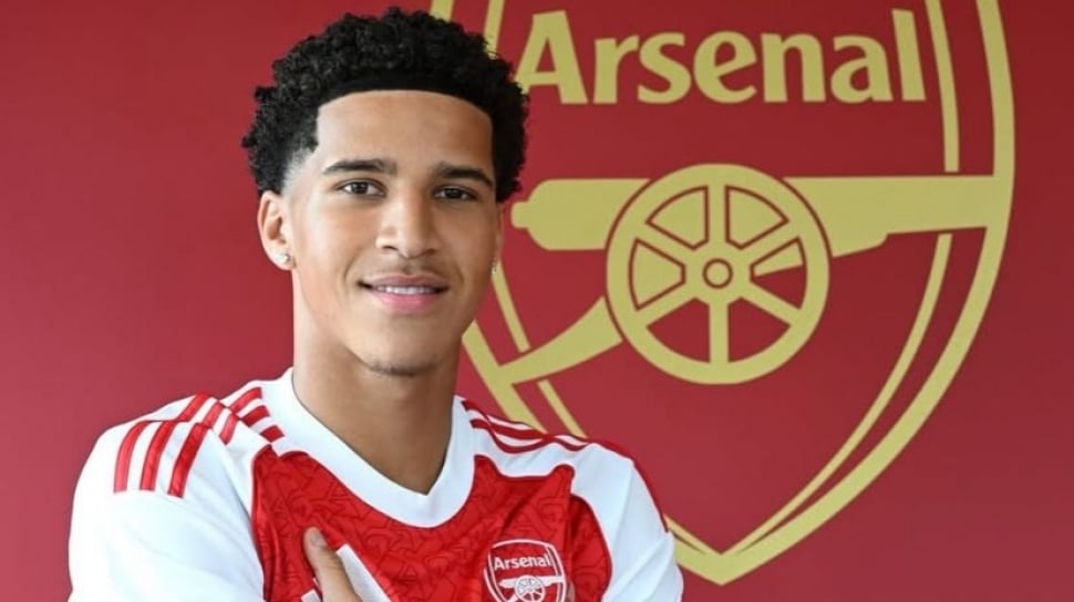 Intip Kisah Demiane Agustien, Talenta Muda Keturunan Indonesia yang Bersinar di Arsenal