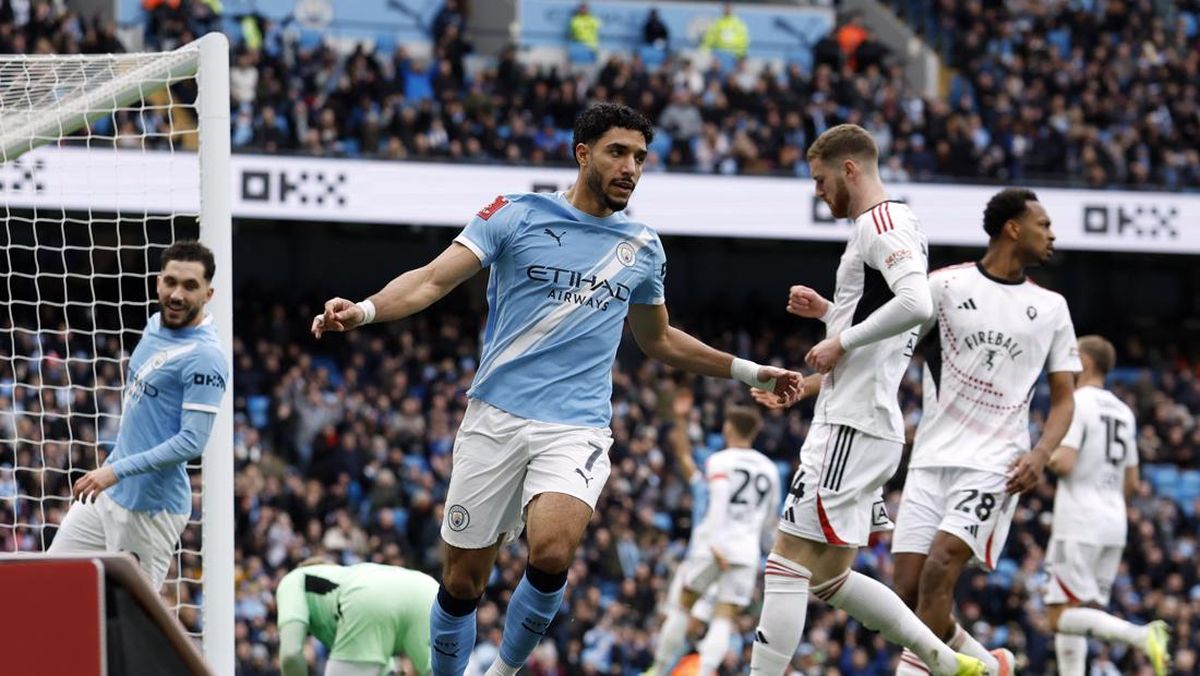 Manchester City Tembus Rekor FA Cup, Salip Catatan Liverpool Usai Tumbangkan Salford