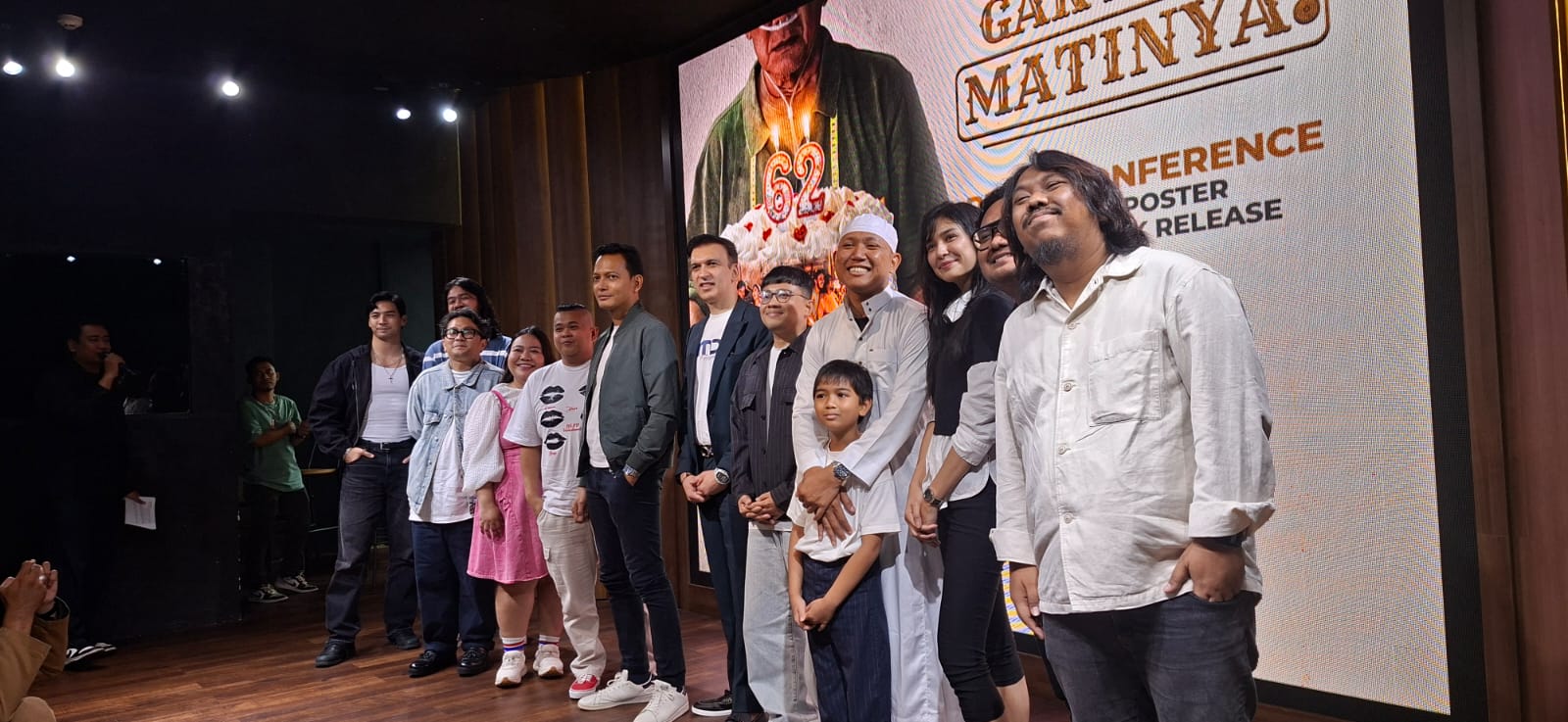 Fedi Nuril Tinggalkan Drama Poligami, Kini Ramaikan Kekacauan di Film Gak Ada Matinya!