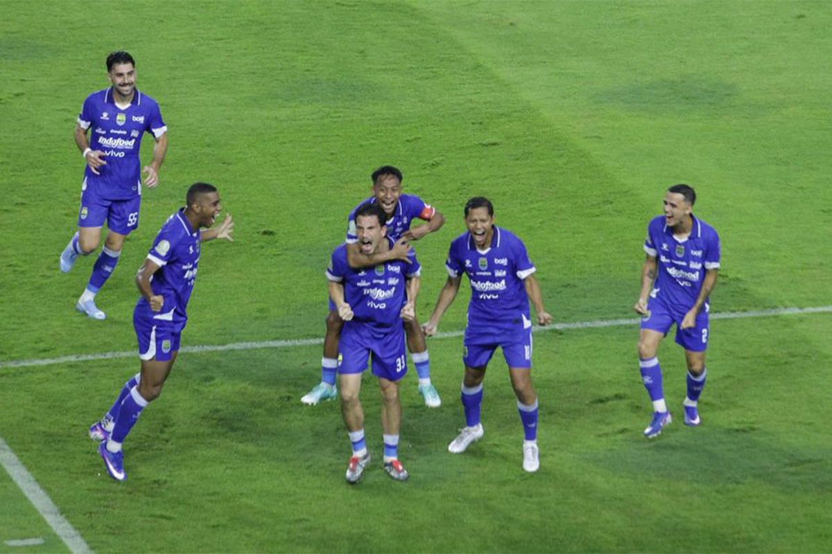 Prediksi Skor Persib vs Persita: Maung Bandung Ingin Bangkit di Kandang