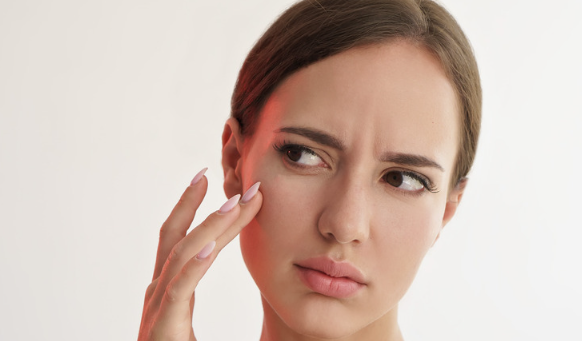 Kulit Glowing Saat Puasa, Kenali Beda Kulit Kering Dan Dehidrasi Serta Cara Ampuh Mengatasinya Biar Nggak Kusam!