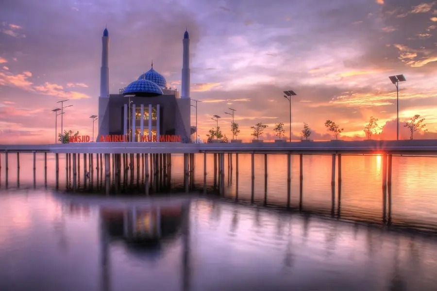 10 Destinasi Wisata Religi Paling Populer Saat Ramadan: Dari Jejak Walisongo hingga Masjid Ikonik Penuh Sejarah!
