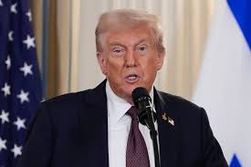 Langkah Trump Ubah Tarif Global dari 10% jadi 15% Ciptakan Ketidakpastian Pasar Dunia