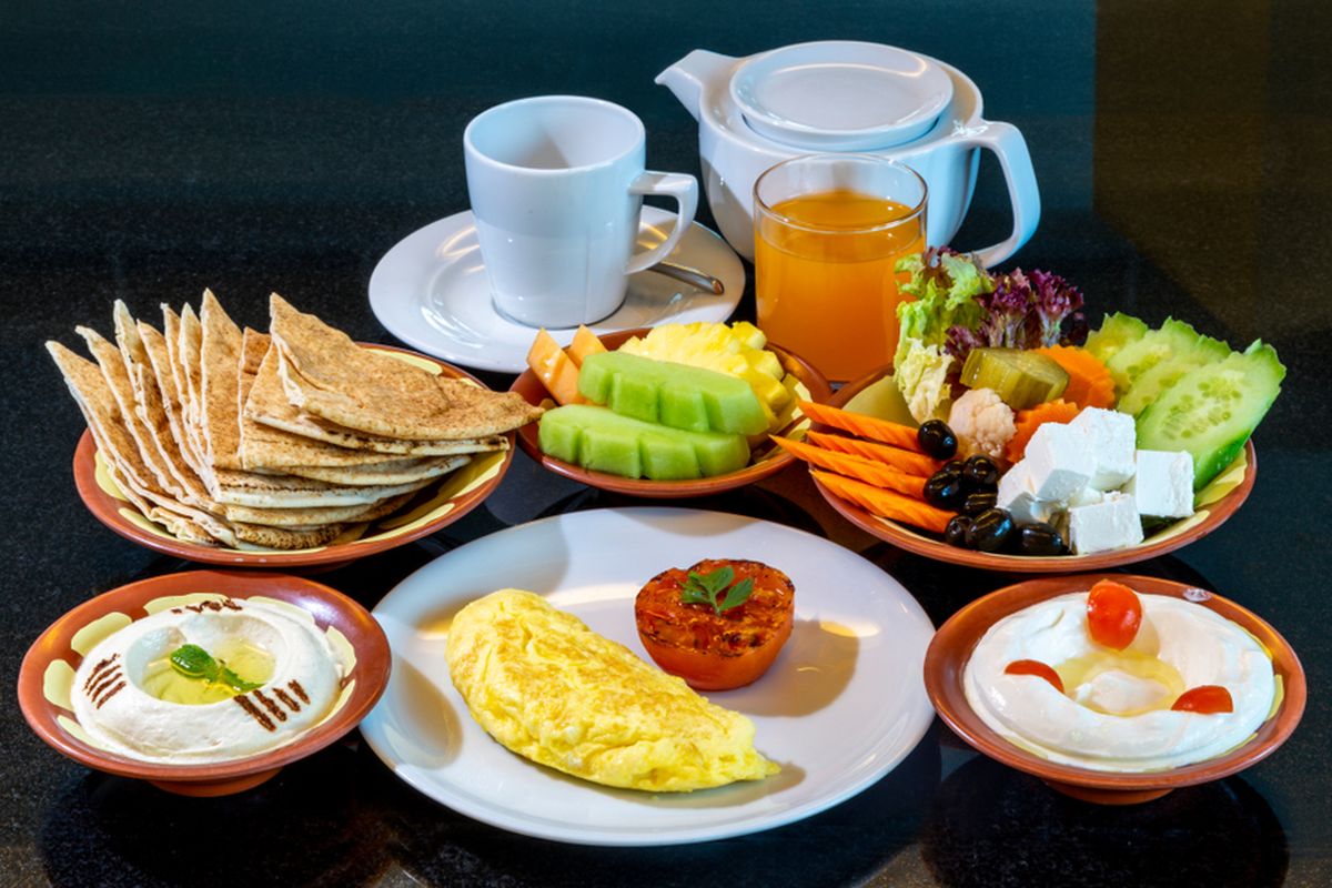 Biar Diet Tetap Jalan, Ini 7 Menu Sahur Tinggi Protein yang Mengenyangkan