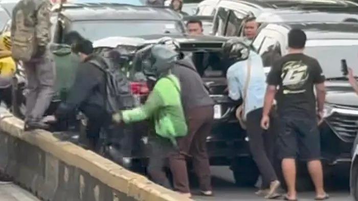Kronologi Mobil Lawan Arah di Gunung Sahari Terungkap, Sempat Putar Arah hingga Diamuk Massa