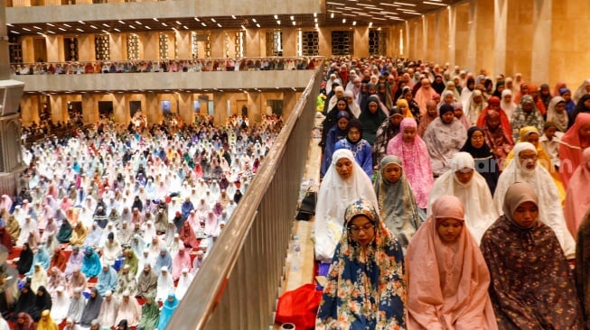 Tarawih Malam ke-8 Ramadan Jangan Sampai Terlewat! Keutamaannya Disebut Istimewa