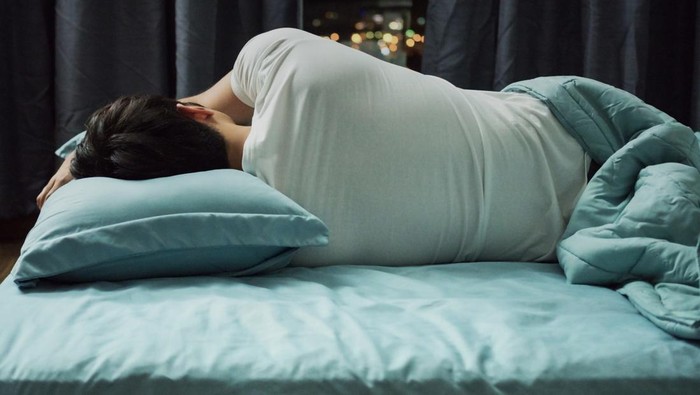 Masih Suka Tidur Setelah Subuh? Ini Peringatan Rasulullah yang Jarang Disadari
