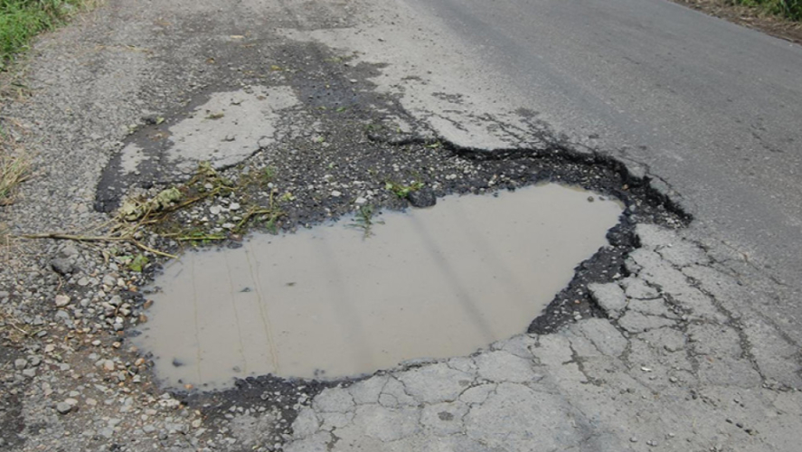 Jalan Jakarta Mendadak Penuh Lubang Saat Musim Hujan, Bina Marga Bongkar Penyebabnya