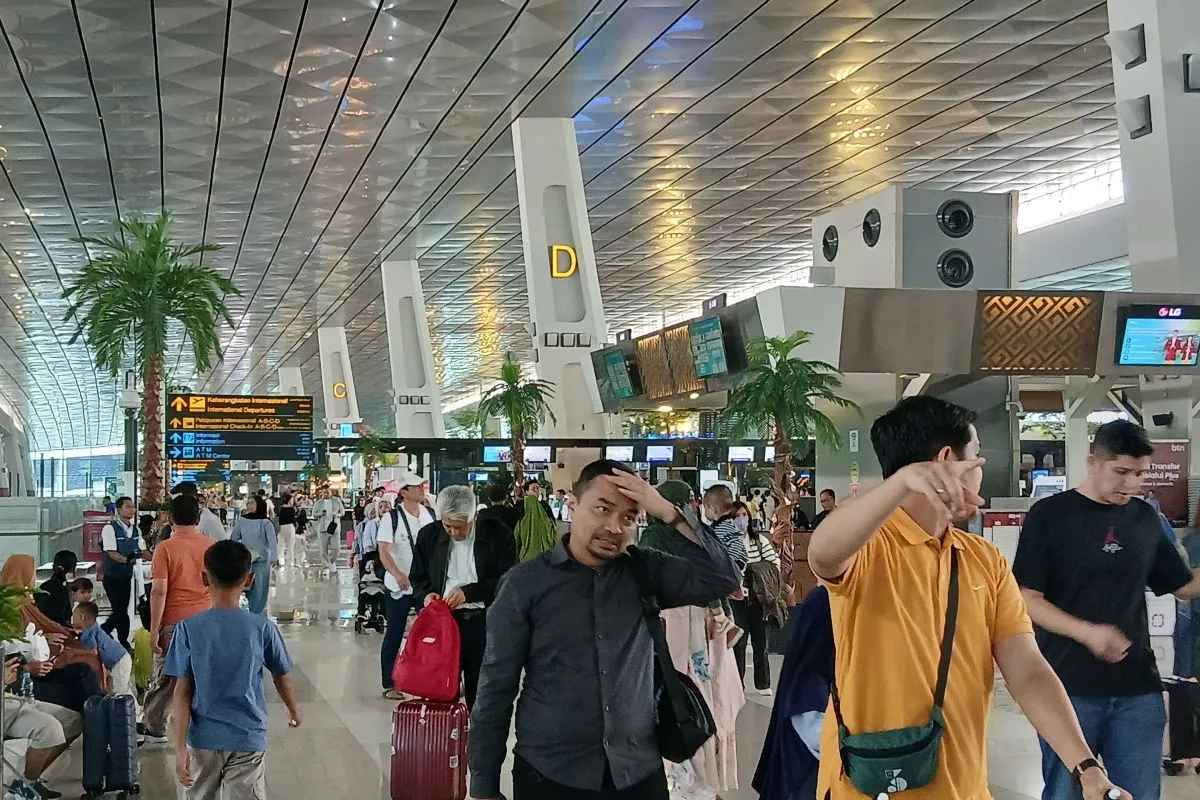 Konflik Timur Tengah Belum Reda! 15 Penerbangan dari Bandara Soekarno-Hatta Kena Imbasnya