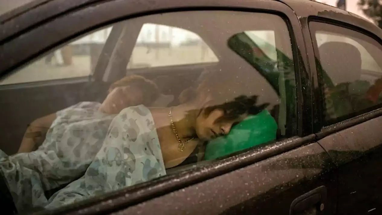 Cara Aman Beristirahat di Mobil Saat Mudik, Haruskah Mesin Dimatikan?