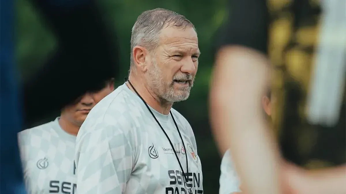 Hasil Mengecewakan Bikin Panas, Semen Padang Resmi Tendang Dejan Antonic dari Kursi Pelatih