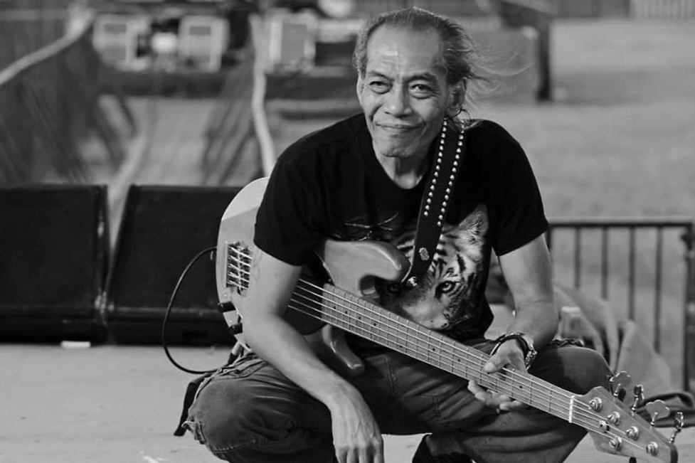 Bassist God Bless Donny Fattah Meninggal Dunia pada Usia 77 Tahun