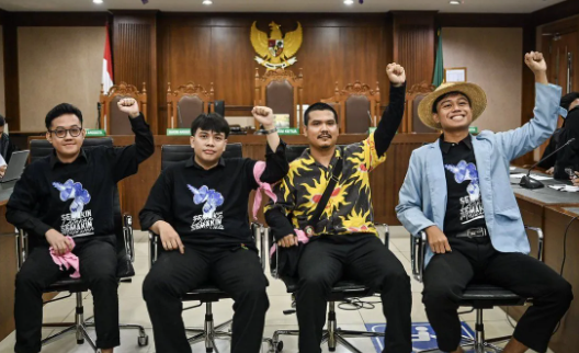 Vonis Bebas Delpedro Marhaen Dkk Bersifat Final, Menko Yusril Ihza Mahendra Pastikan Jaksa Gak Bisa Kasasi Dan Status Hukum Aktivis Lokataru Resmi Selesai