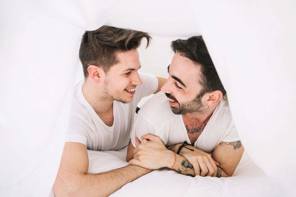 Apa Itu Boti dan Top? Penjelasan Lengkap Istilah Peran Seksual dalam Komunitas LGBT secara Bijak