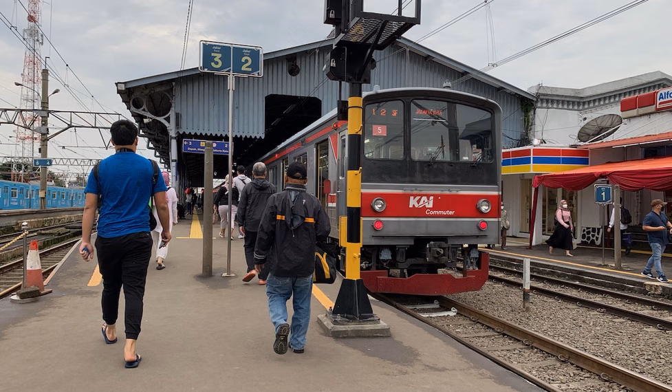 Libur Lebaran 2026 Diprediksi Padat, Ini Tiga Stasiun Commuter Line dengan Penumpang Terbanyak