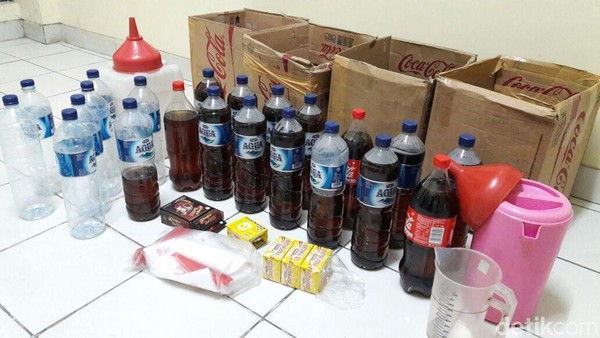 165 Botol Miras Ilegal Disita di Kebayoran Lama, Penjual Gunakan Kedok Warung dan Jamu