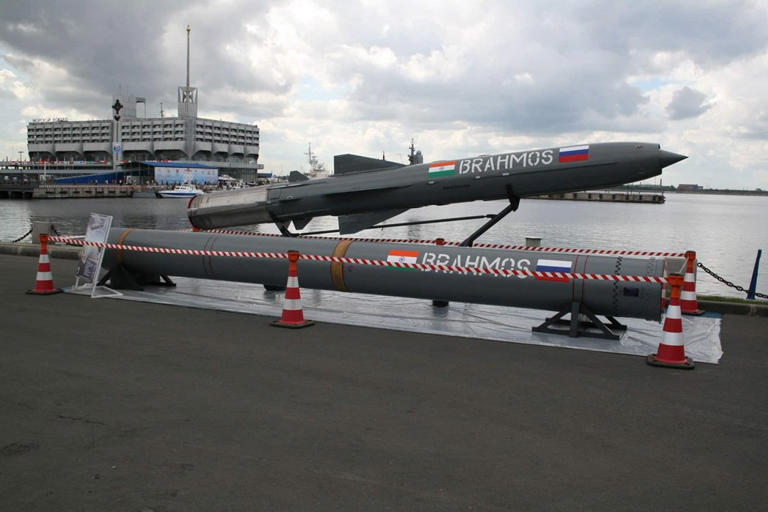 Indonesia Boyong Rudal BrahMos dari India Senilai Rp7,6 Triliun, Ini Spesifikasi Senjata Tercepat Dunia!