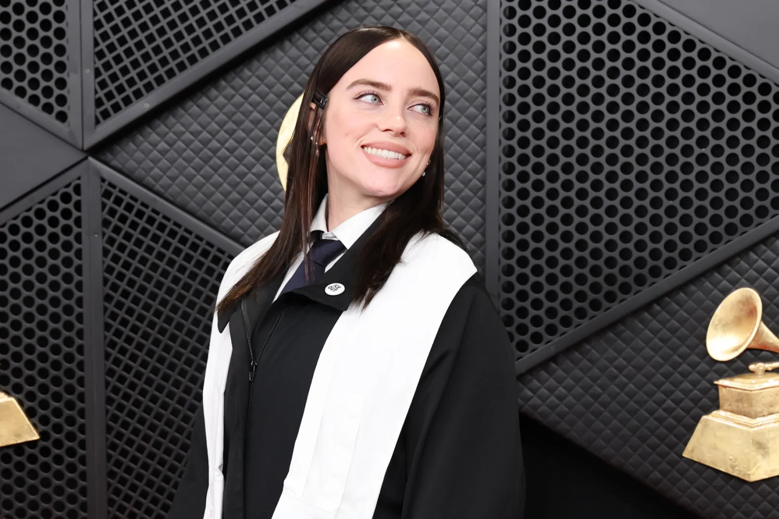 Billie Eilish Siap Debut Akting lewat Film 