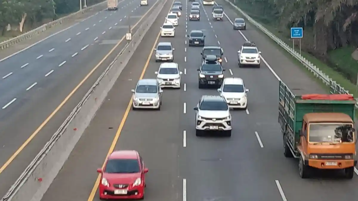 One Way Tahap I Berlaku di Tol Cipali, Volume Kendaraan Naik Signifikan