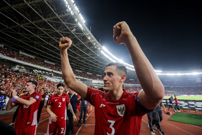 Herdman Coret Sejumlah Nama Besar dari Skuad Timnas Indonesia, Salah Satunya Ezra Walian