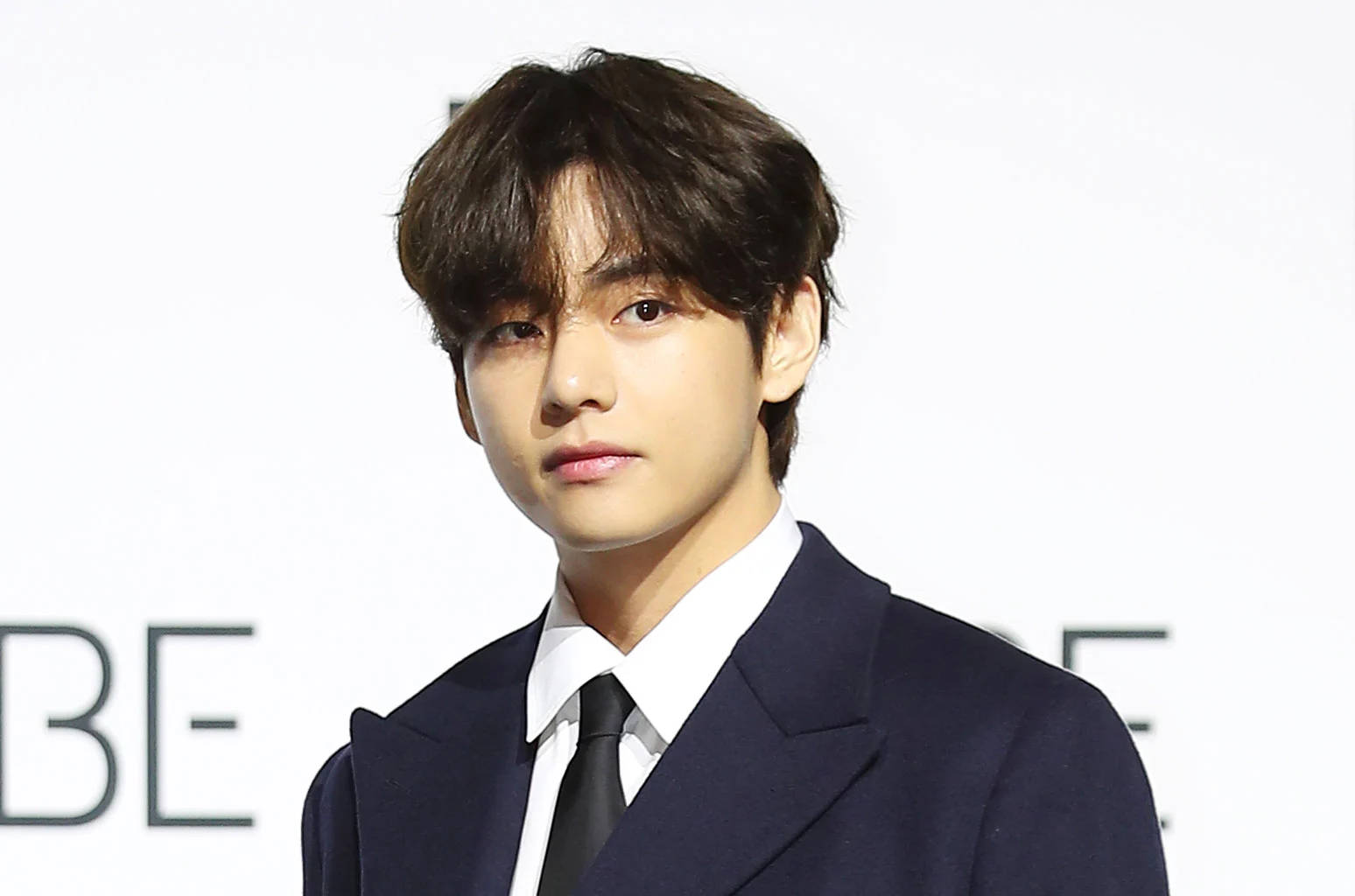 10 Aktor Korea Selatan Tertampan 2026 Versi KingChoice, V BTS Juara Pertama!